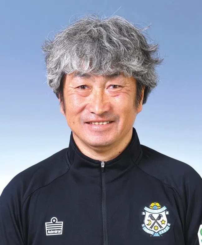 安間 貴義