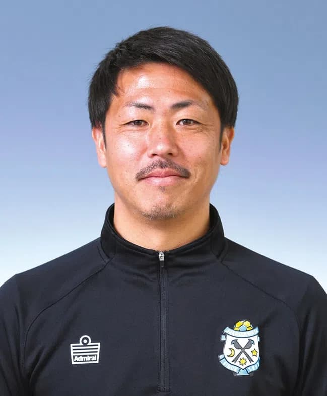 西岡 謙太